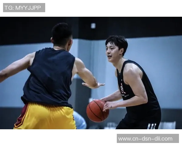 双核联手！胡明轩状态回暖徐杰抛投绝技再现赛场风采